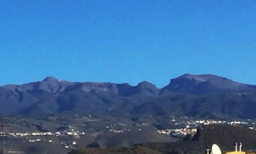 Golfsur-Jacuzzi-Privateparking-2Bath-4Bedroom-4Tv-Netflx-Fastwifi San Miguel de Abona Daire