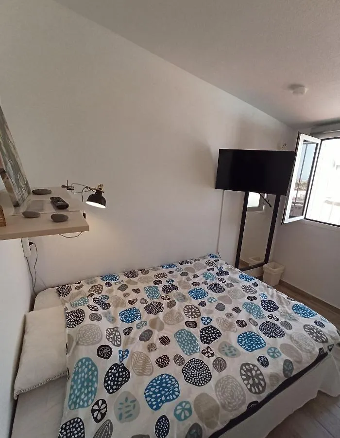 Golfsur-Jacuzzi-Privateparking-2Bath-4Bedroom-4Tv-Netflx-Fastwifi San Miguel de Abona